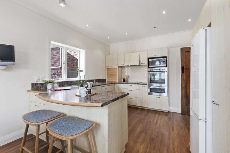 4 Te Reinga View Tawa_7