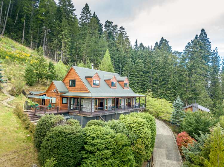 24 Oregon Heights Hanmer Springs_0