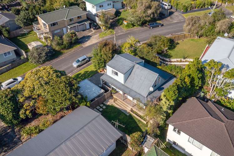 2/30 Bond Crescent Forrest Hill_15