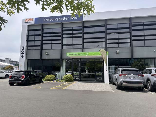 Outstanding CBD Warehouse, Showroom & Office