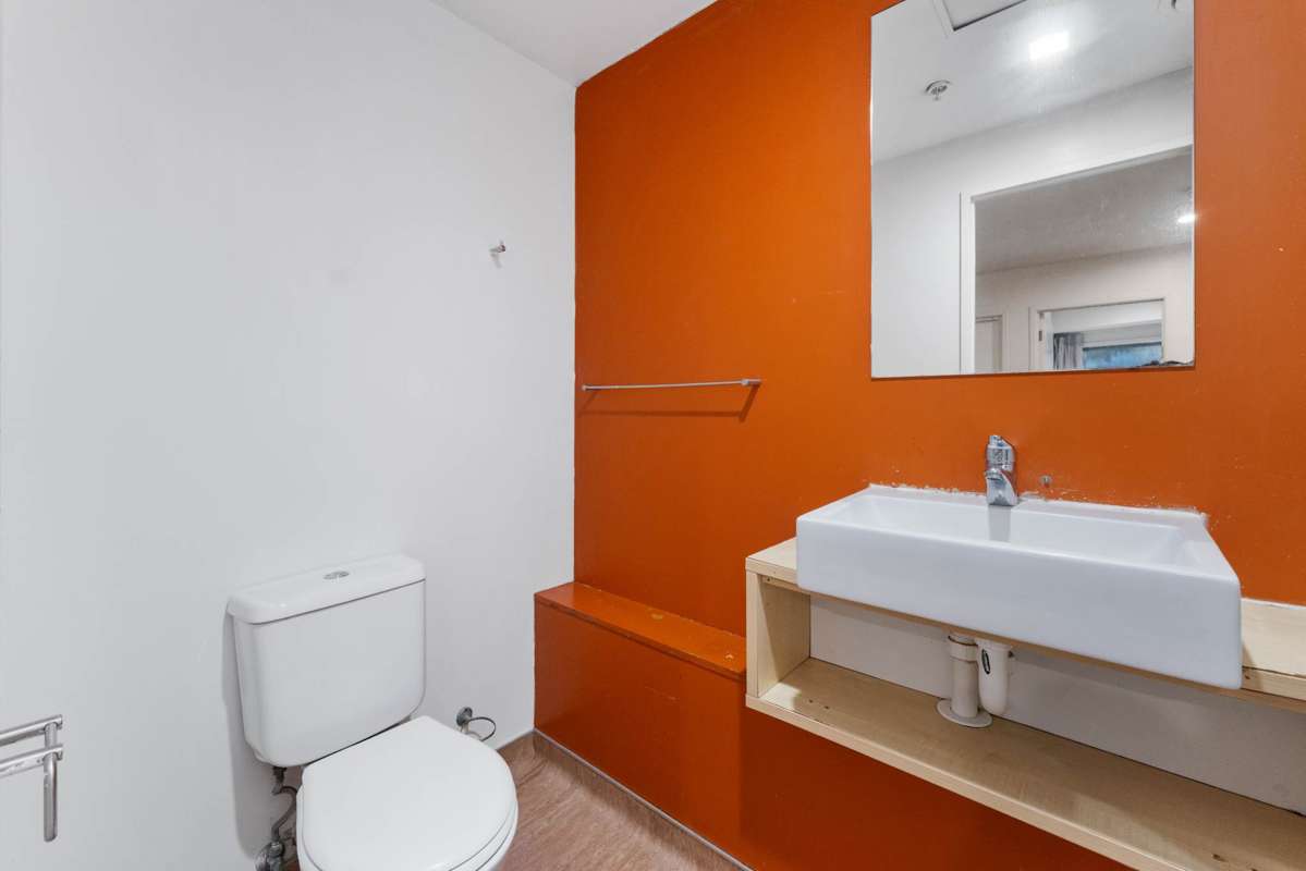 616/21-23 Whitaker Place_4