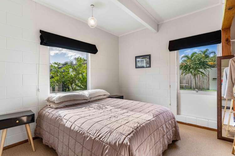 7 Crown Reef Pauanui_12