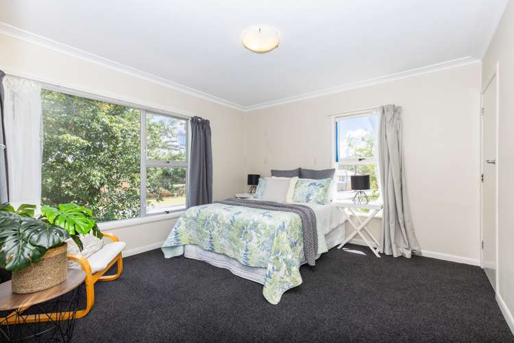 196 Clyde Street Hamilton East_25