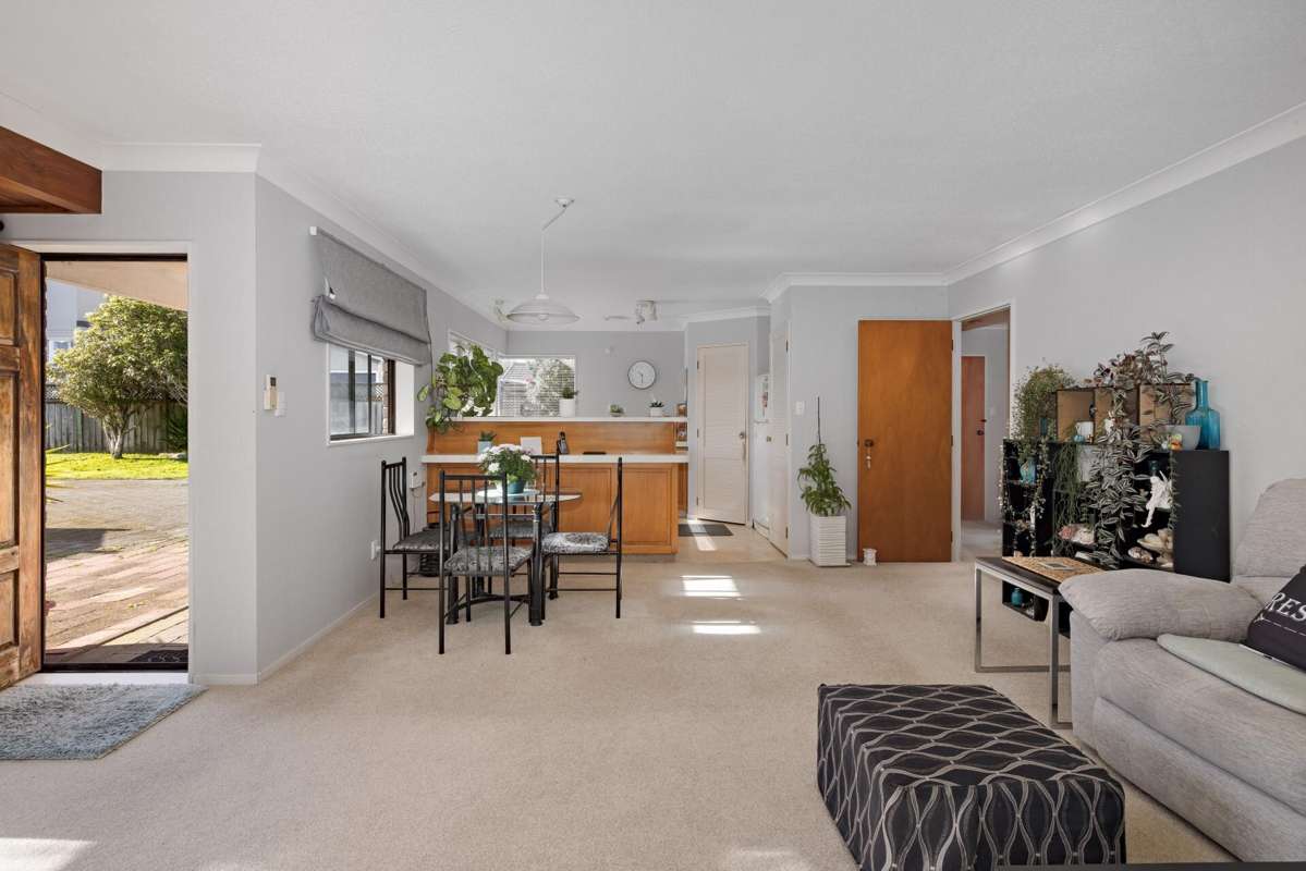 33A Percy Road_1