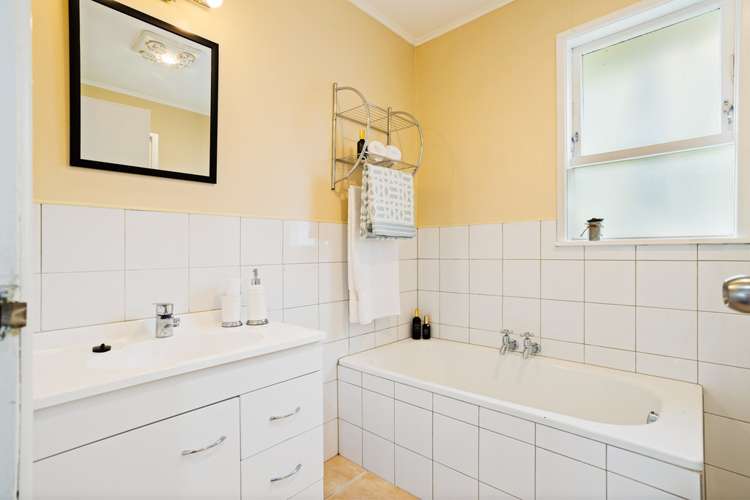 60 Castleford Street Green Bay_15