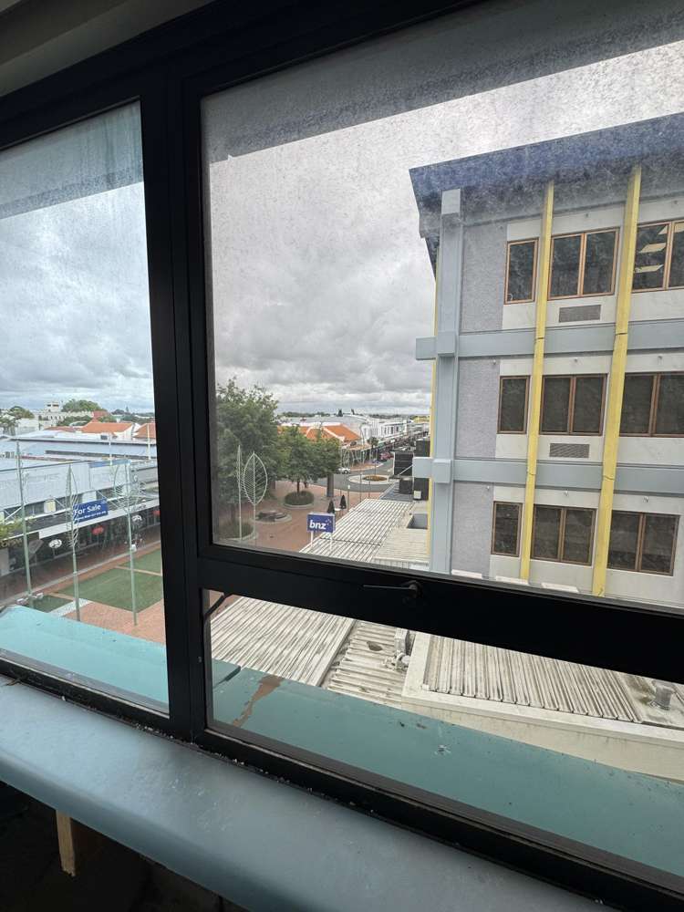 103 Heretaunga Street West (Second Floor) Hastings_2