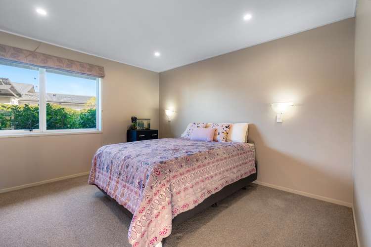 11 Holyrood Street Taradale_12