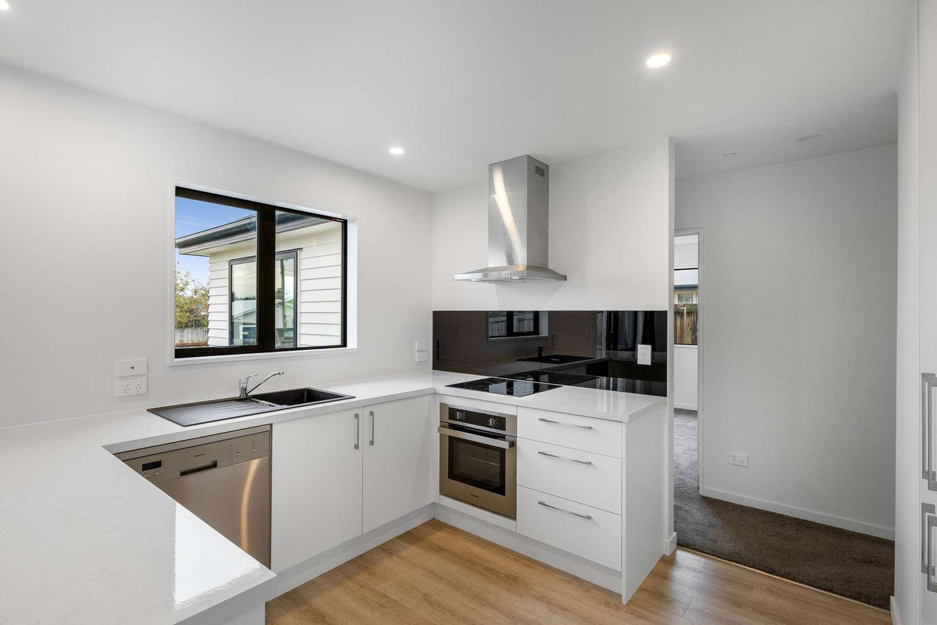 70 Ottawa Road Wainoni_0