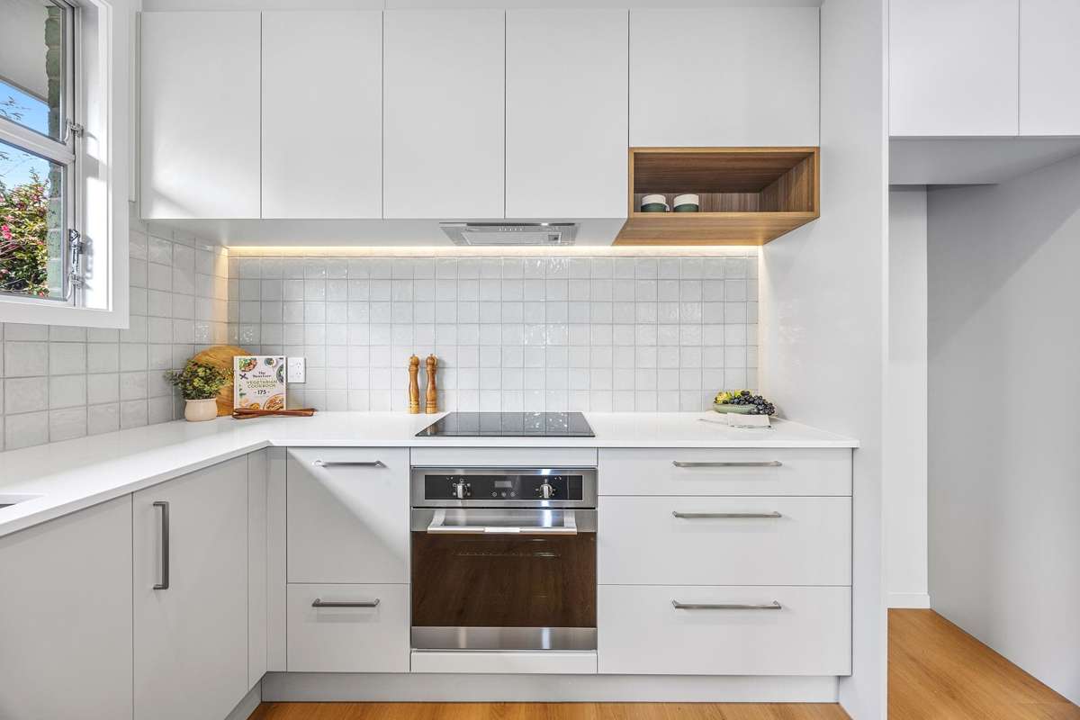 2/99 Briggs Road_5