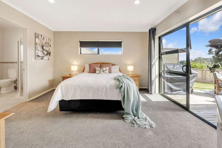 282 Hill Road The Gardens_14