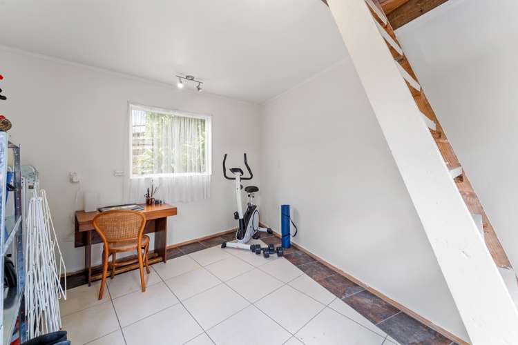 16a Poplar Road Stanmore Bay_12