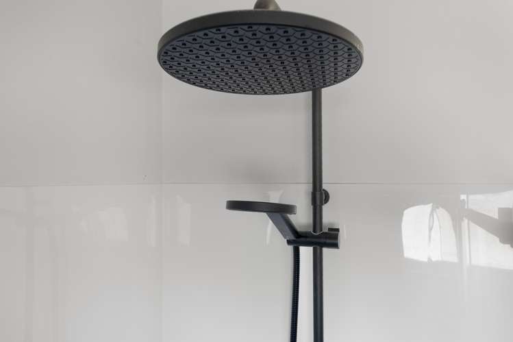 66 Aldinga Avenue Stoke_14