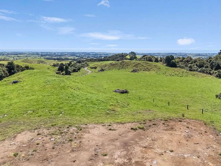 2784 Carrington Road Okato_7