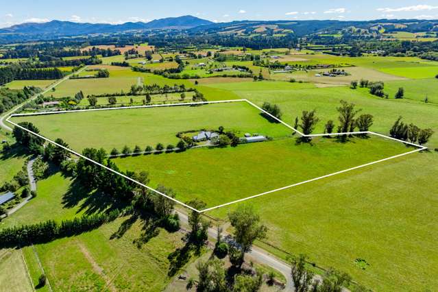 132 Round Hill Road Loburn_2