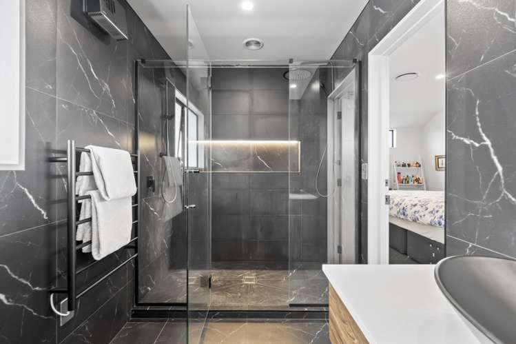 6 Timara Crescent Burwood_25