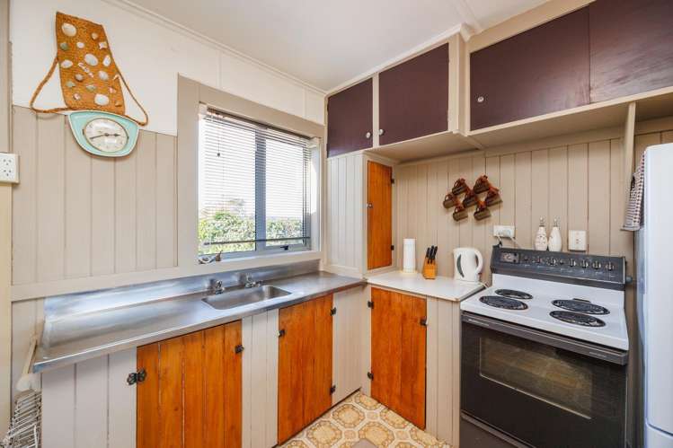 51 Pratt Avenue Foxton Beach_10