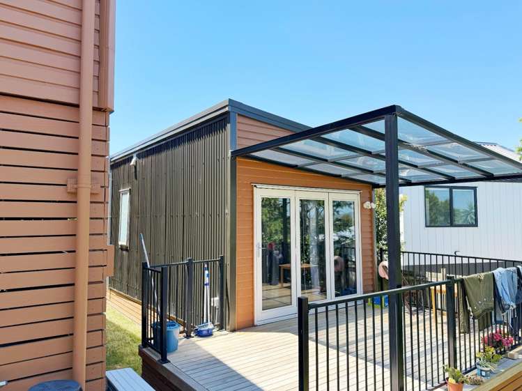 113 Luckens Road 11426_17