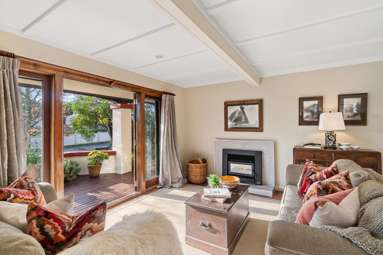 131A Vauxhall Road_2