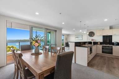 604/72 Devonport Road_3