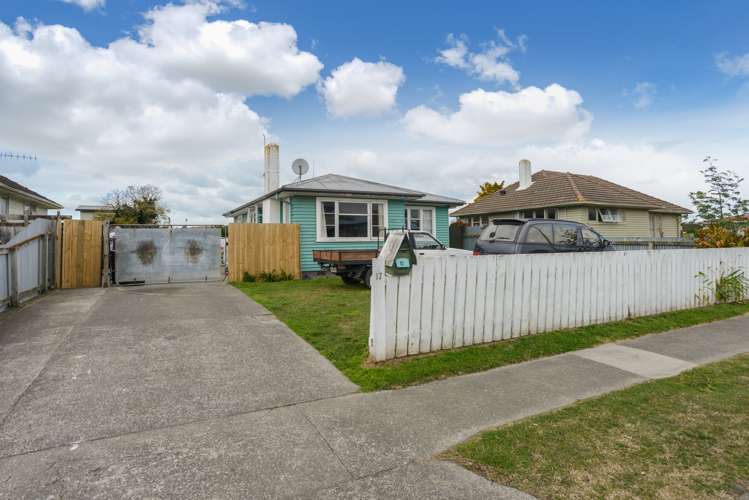 17 Kelvin Road Maraenui_1