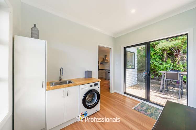 24 Miromiro Road Normandale_18