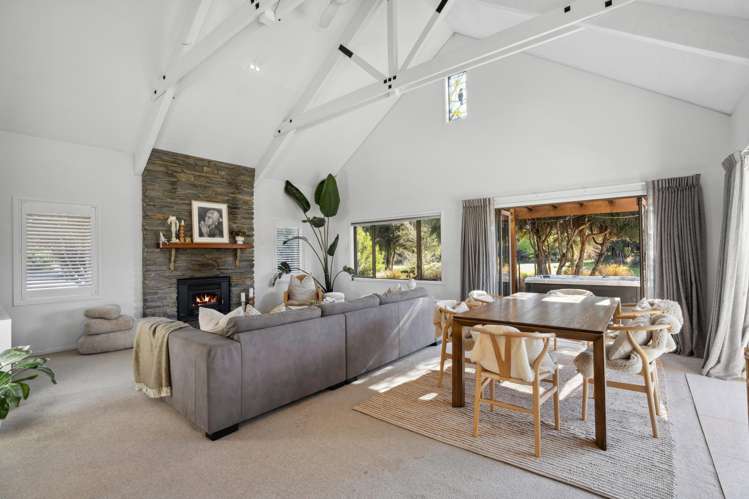 916 Aubrey Road Albert Town_5