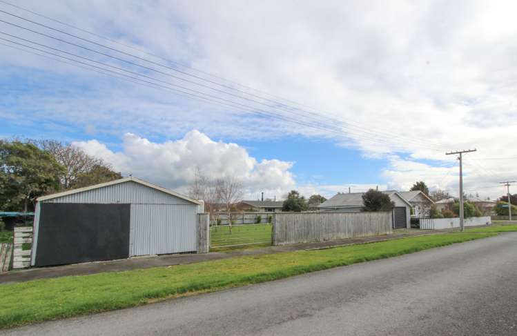93 Tyndall Street Pahiatua_17