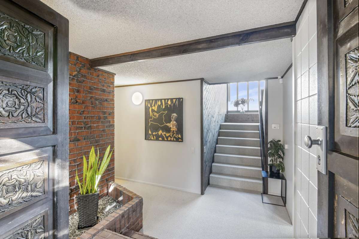 132 Aeroview Drive_3