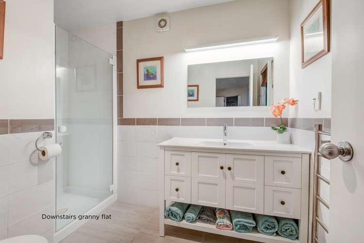 12 Ascot Way Orewa_21