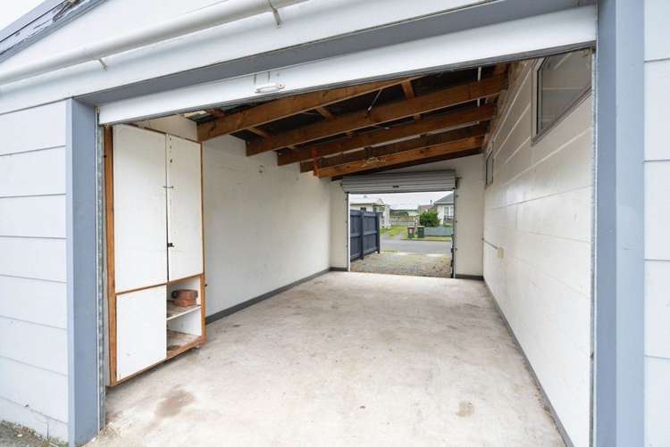 9 Guy Avenue Levin_10