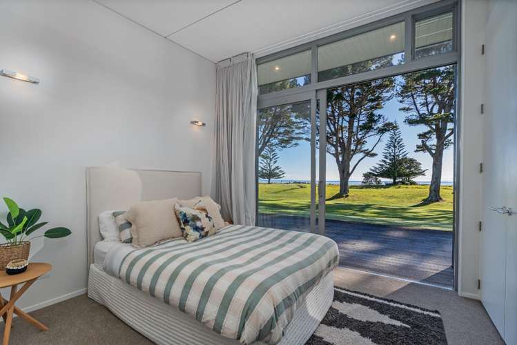 139 Mercury View Matarangi_19