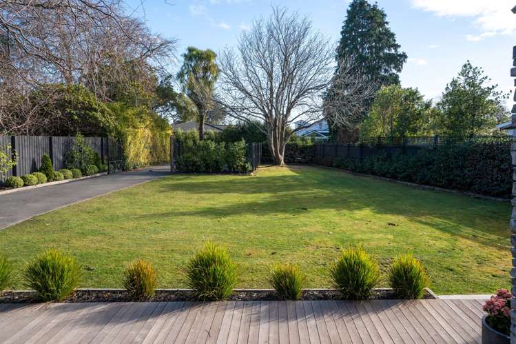 52B Memorial Avenue Fendalton_30