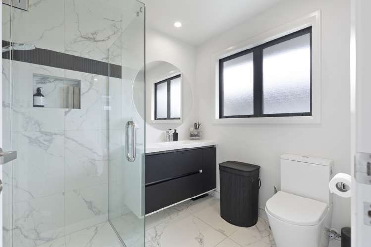 2 Corsica Court Fitzherbert_17