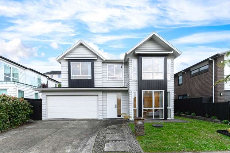 39 Remuremu Street Long Bay_38