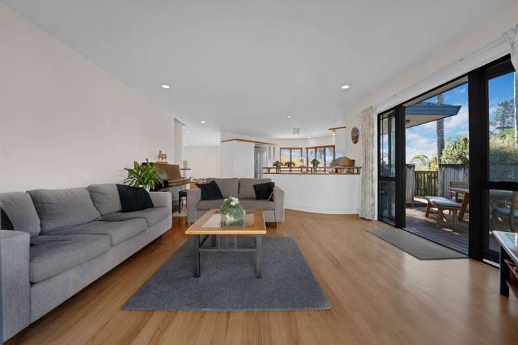 17 Eastwood Rise Browns Bay_10