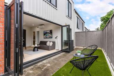 1/124 Taylors Road_2