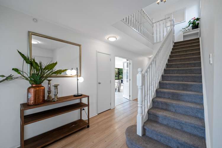 3/6 Waikato Place Saint Johns_22