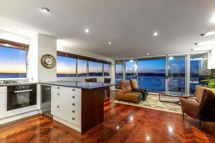 10/57 Sarsfield Street Herne Bay_0