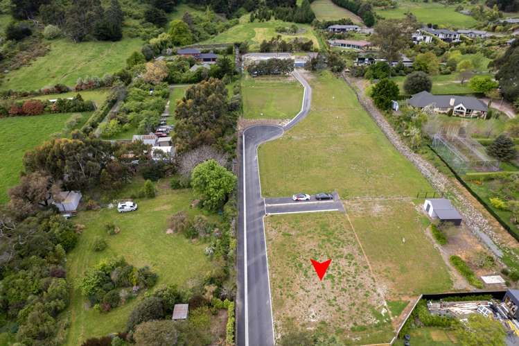 4 Matuku Lane Heathcote Valley_10