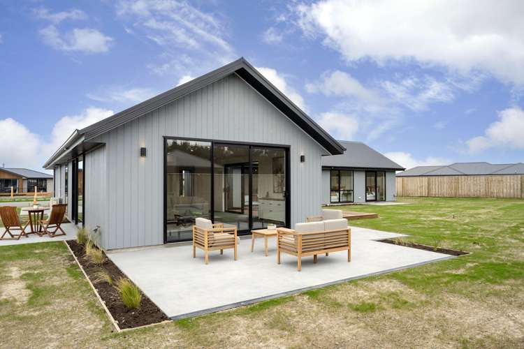 9 Plover Avenue Amberley_22