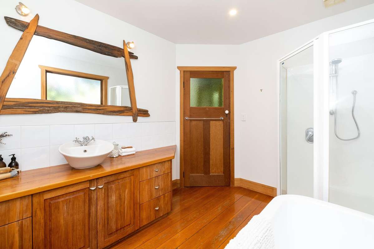 2 Gow Avenue_5