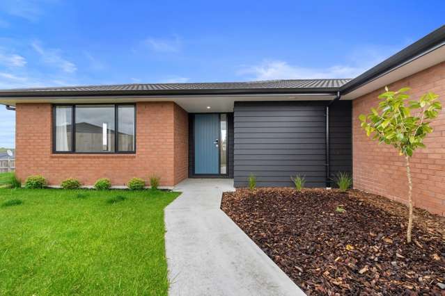 8 Waitihi Way 2612_1