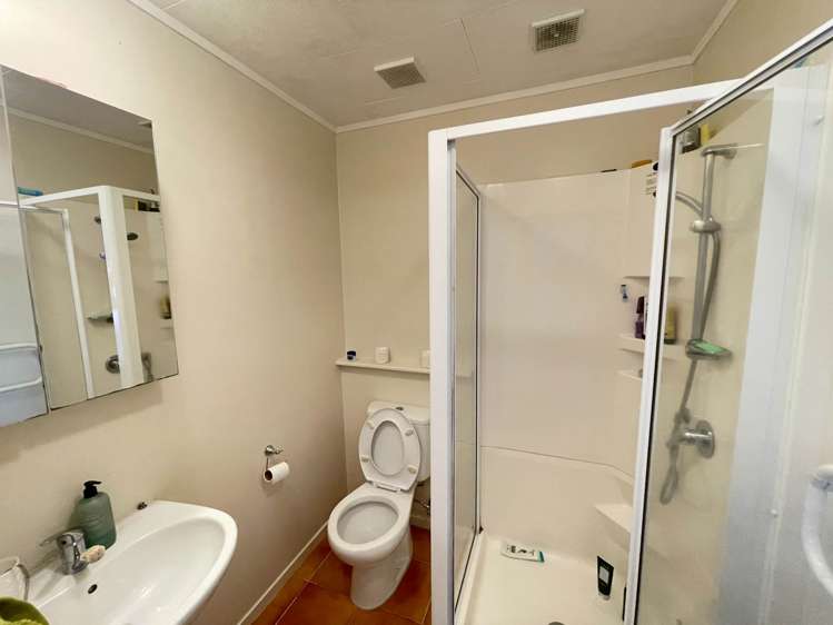 19 Melia Grove Goodwood Heights_8