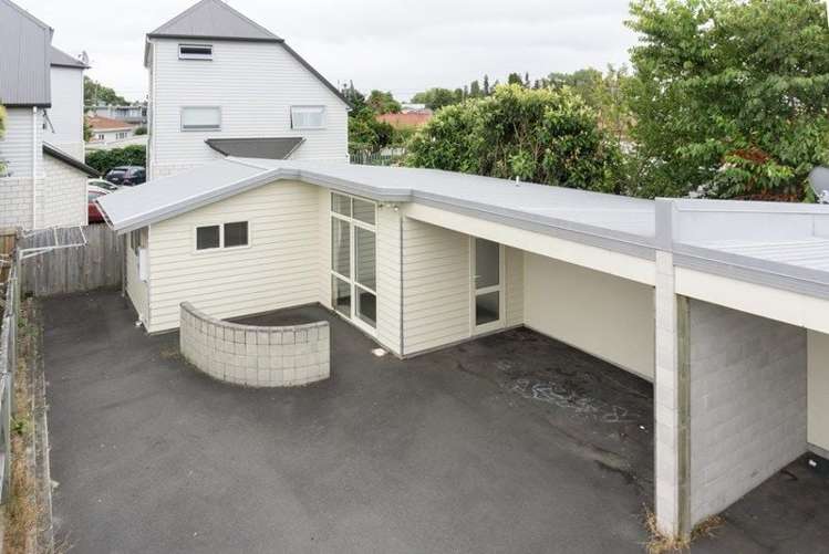 8B Snead Place Hamilton East_14