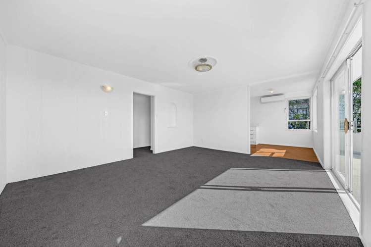12 Target Road Totara Vale_16