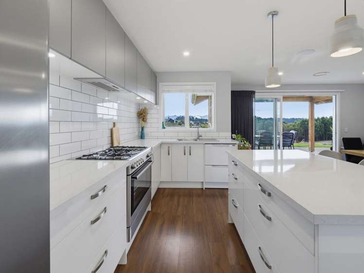 53 Galeo Road Redwood Valley_2