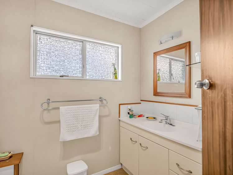 60 Fox Road Springvale_13