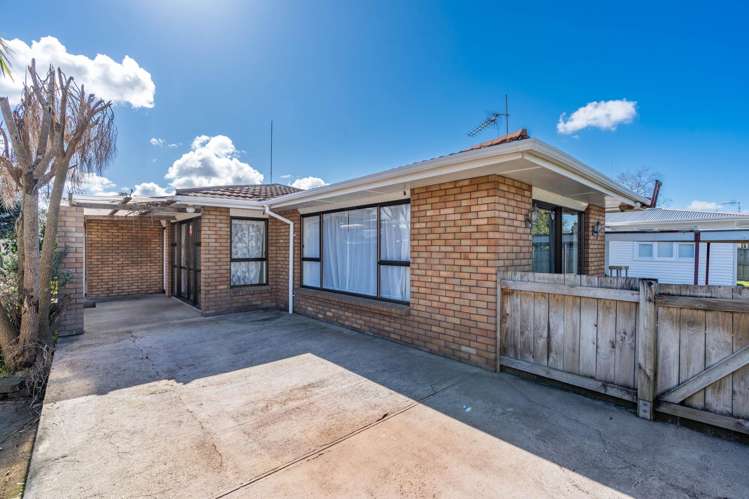 206 Te Rapa Road Beerescourt_14