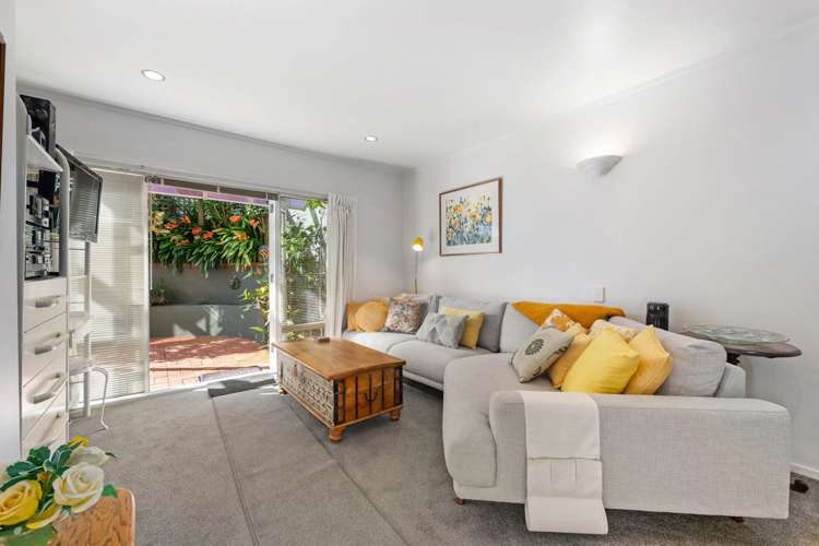 84a Victoria Road Devonport_18