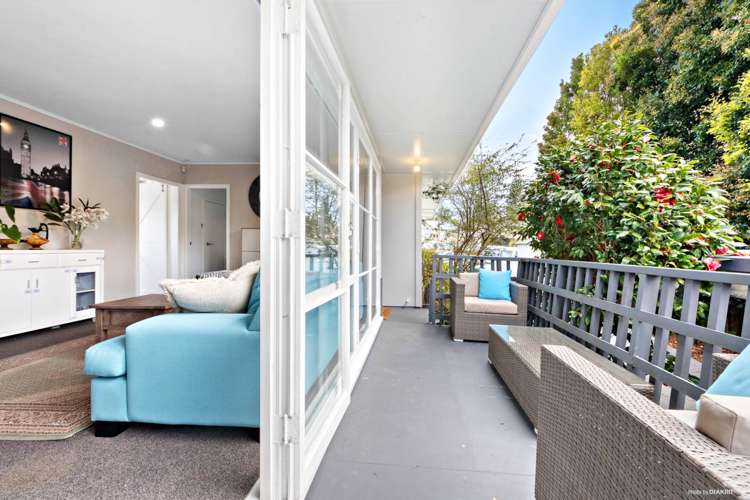 16 Sarona Avenue Glen Eden_13